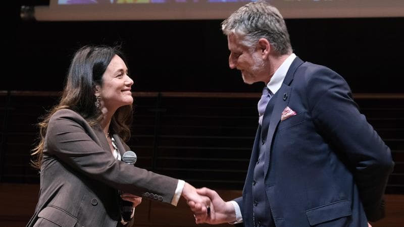 Il ministro Giuli apre il Salone del Libro