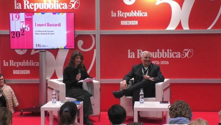 Maurizio De Giovanni : "In un'epoca di sentimenti estremi riprendiamoci i mezzi sentimenti"
