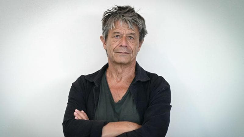 Lo scrittore Emmanuel Carr&egrave;re
