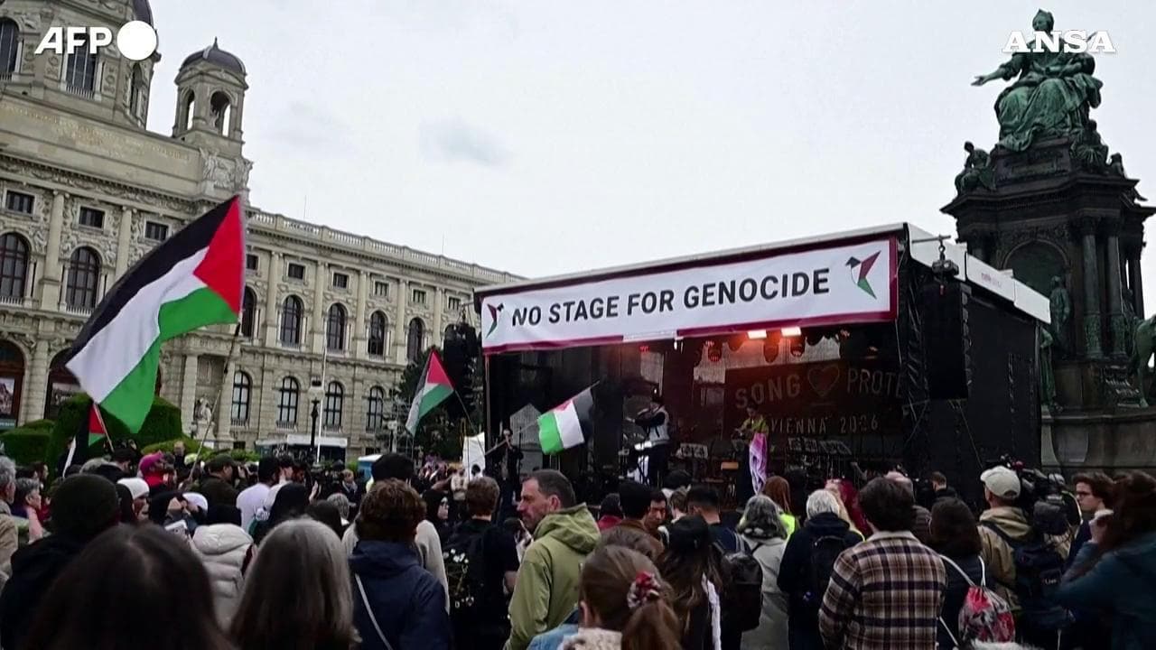 Vienna, "protesta musicale" in piazza contro la presenza di Israele all'Eurovision