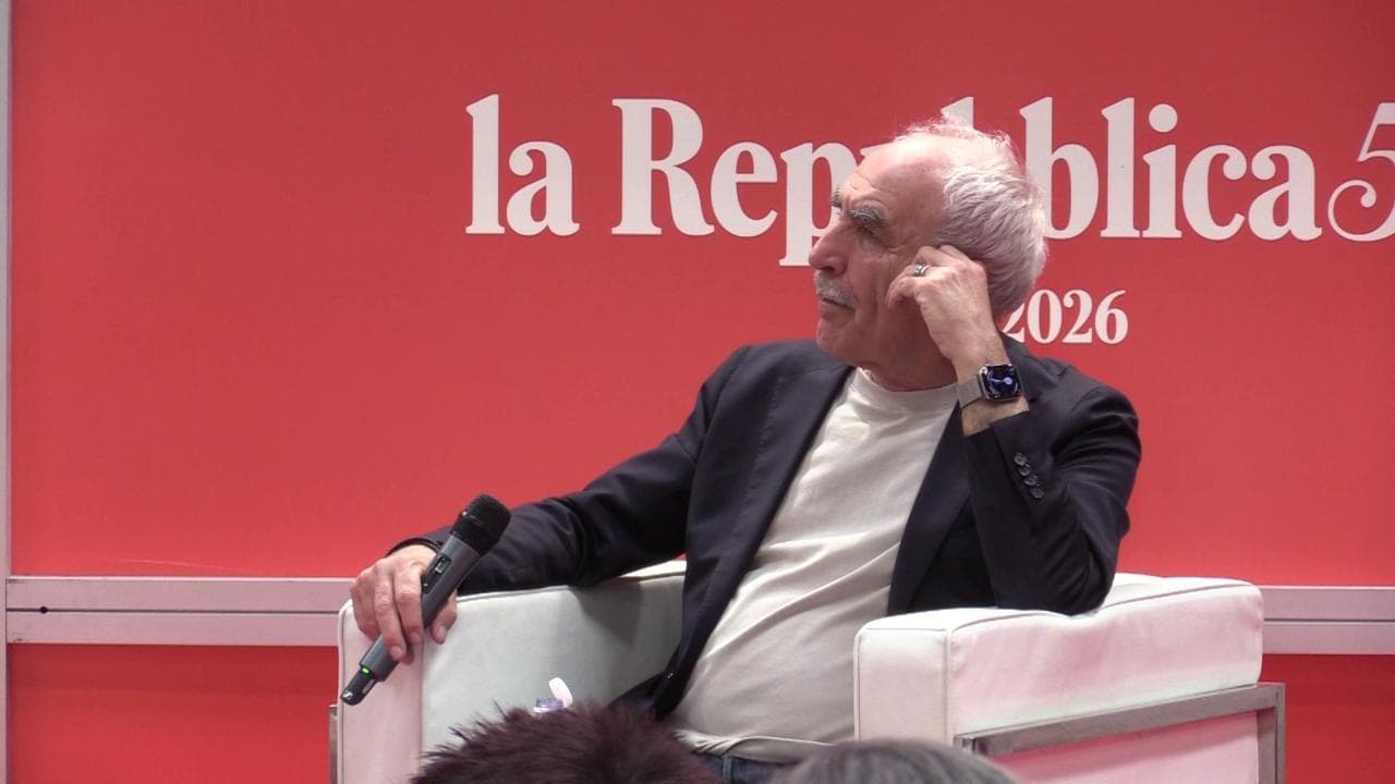 Salone del Libro, Gino Castaldo: "Concerti trasformati in best of, non c'è più nulla di nuovo"