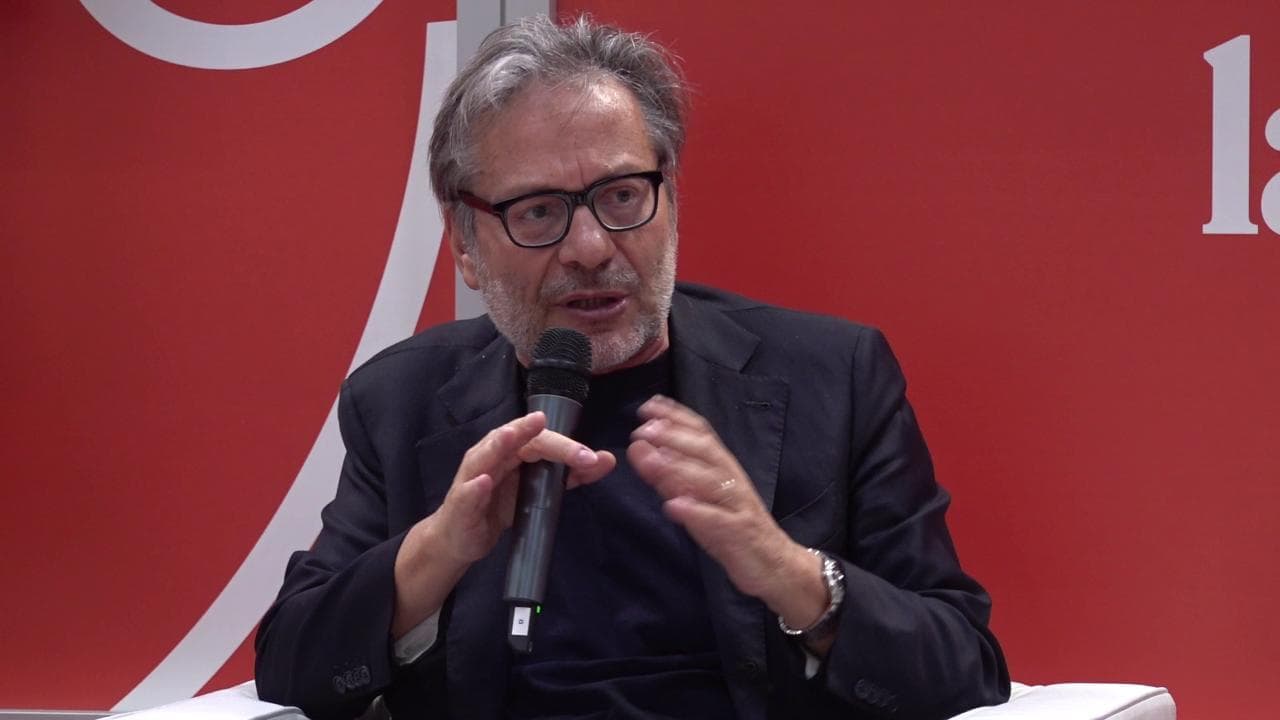 Salone del libro, Massimo Recalcati: "La crisi del padre non si risolve col patriarcato"