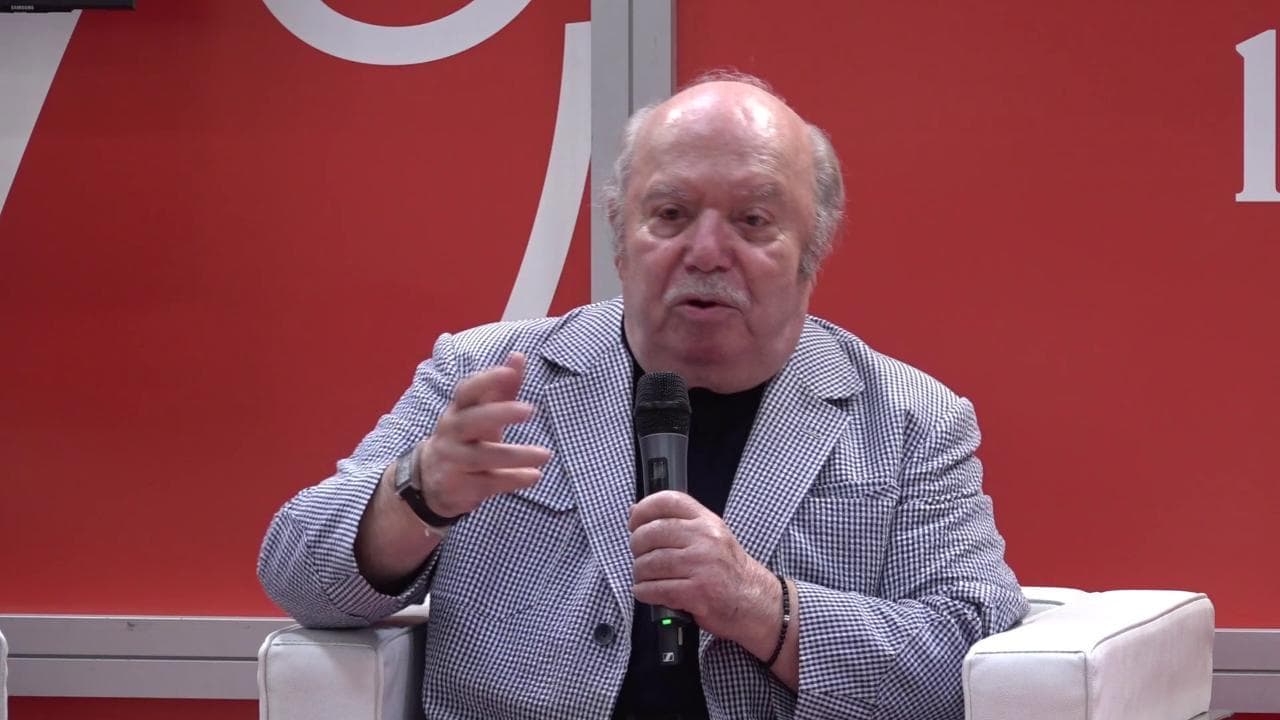 Salone del libro, Lino Banfi: "Io, Edwige Fenech e i rimproveri di mia moglie Lucia, anche da anziani"