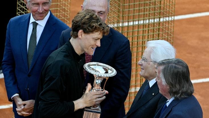 Sinner con il presidente Mattarella e Adriano Panatta