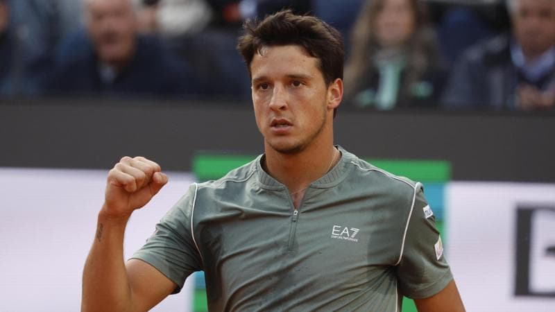 Luciano Darderi
