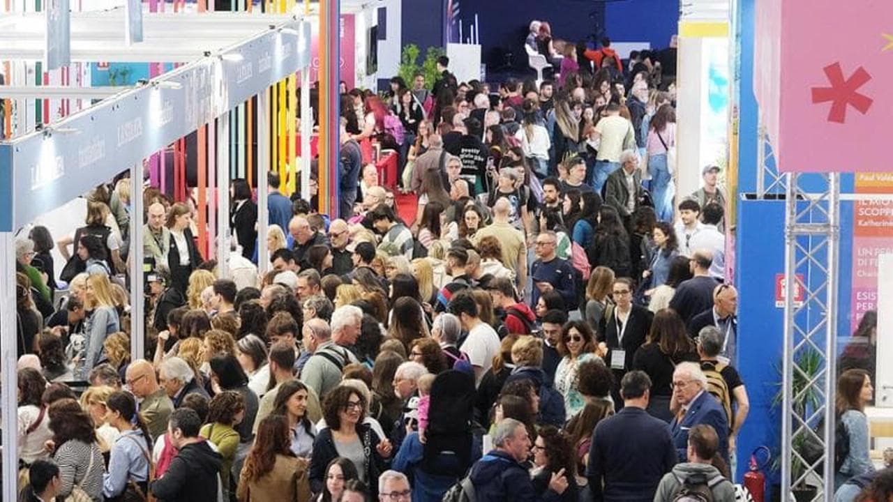 Saviano, Ypi, Ardone raccontare il presente nella festa dei lettori | La terza giornata