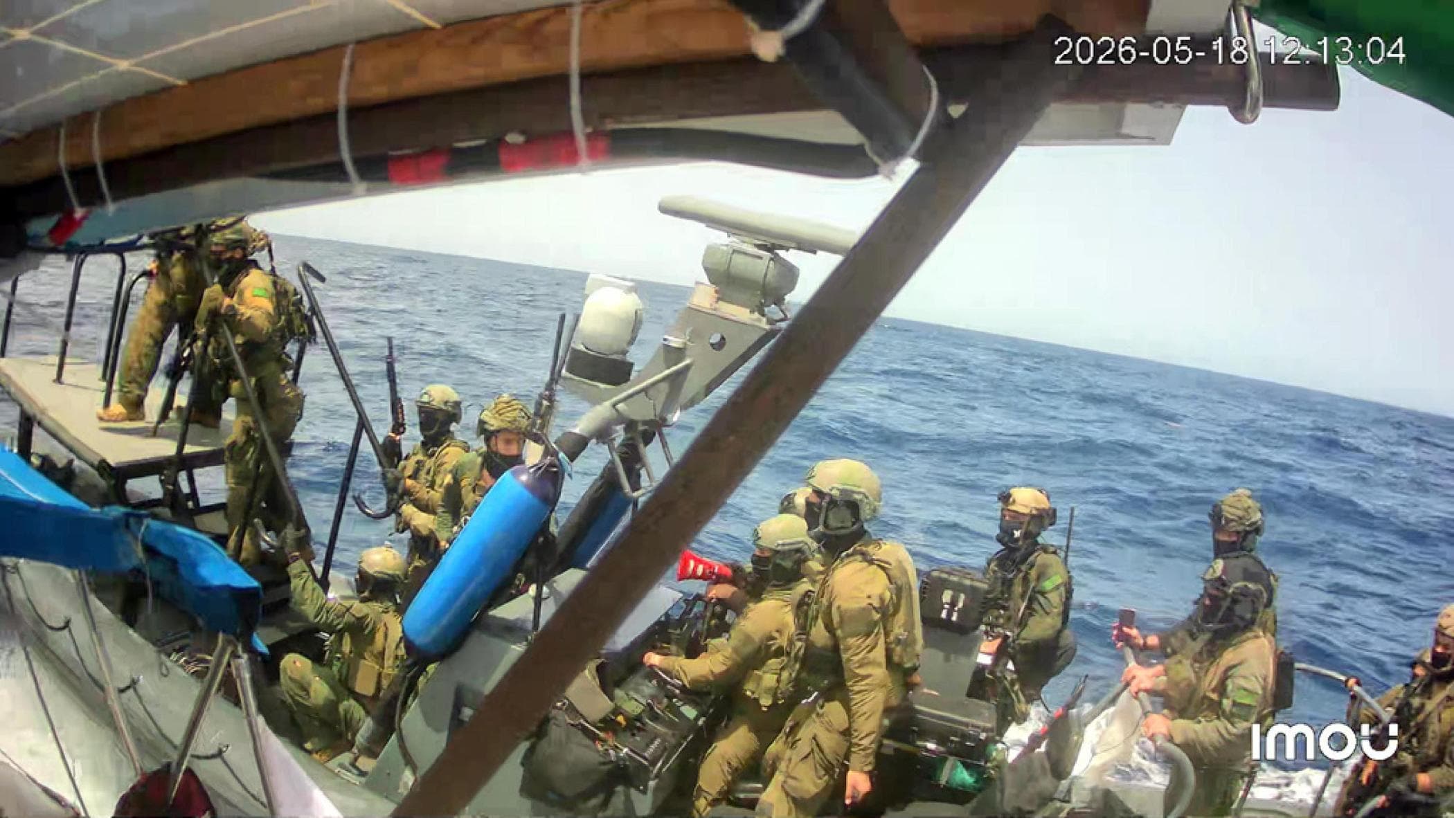 Flotilla, Israele intercetta altre imbarcazioni: attivisti denunciano uso di proiettili di gomma