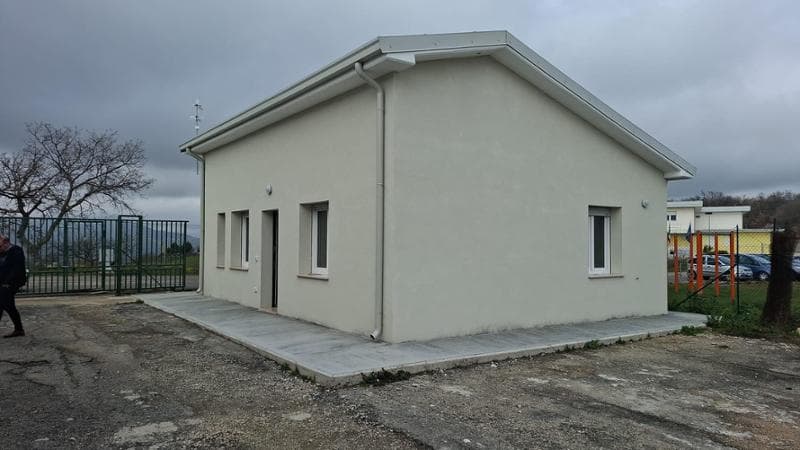 Anteprima: Famiglia nel bosco, Nathan e Cate nella nuova casa del Comune. Cantelmi: “Perizia piena d…