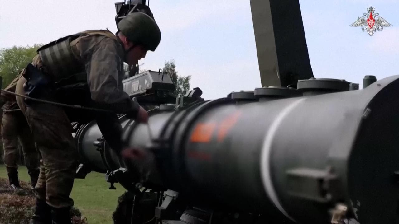 Russia: migliaia di militari impegnati nella tre giorni di esercitazioni nucleari