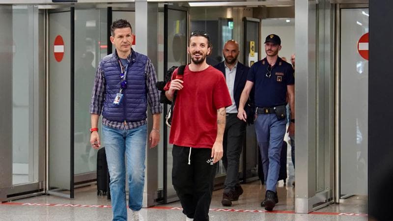 Il rientro in Italia  di Tony La Piccirella il 3 maggio, dopo essere stato fermato e arrestato a bordo della Flotilla dall'Idf