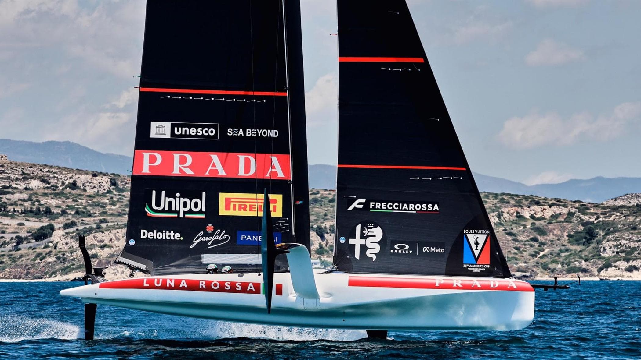 Max Sirena: “Il tifo di Napoli sarà il vento di Luna Rossa. A bordo anche Jovanotti”