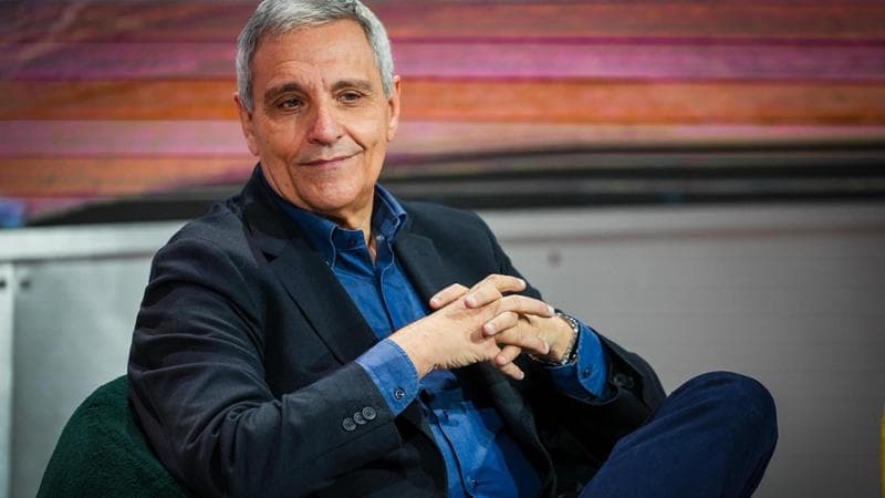Lo scrittore Maurizio de Giovanni
