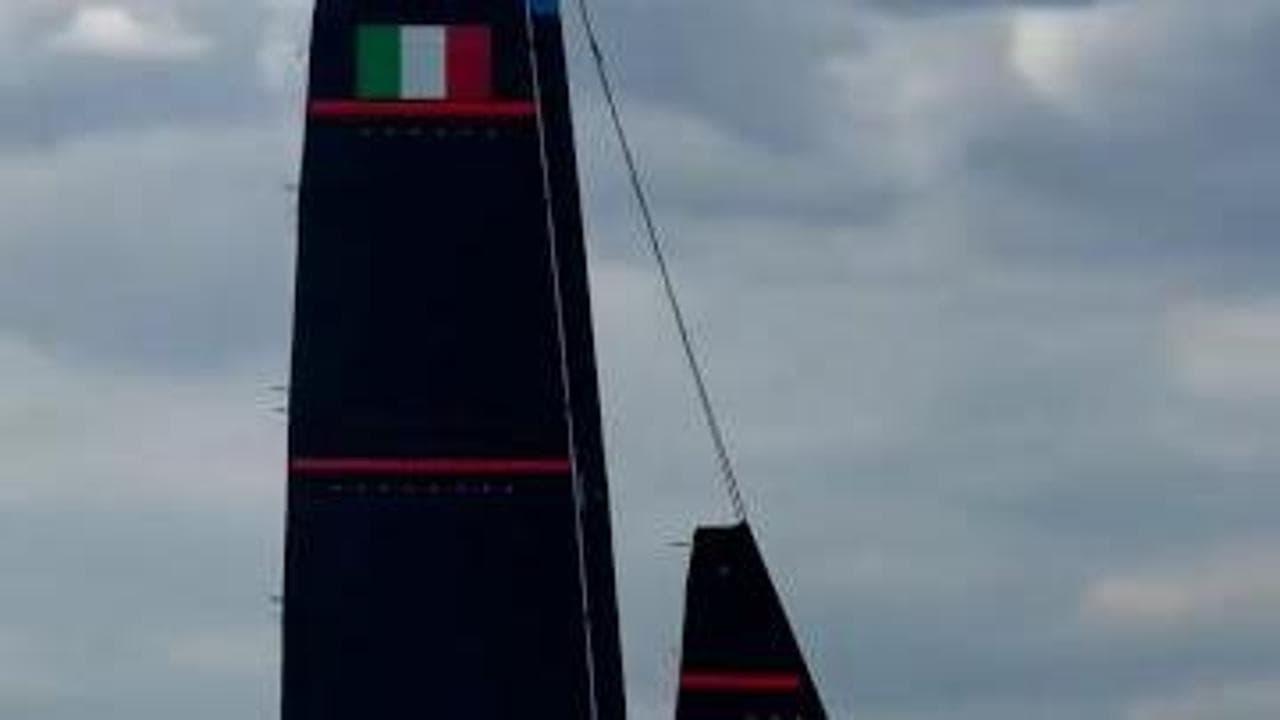 America's Cup, Luna Rossa in testa dopo le prime regate preliminari di Cagliari: il video