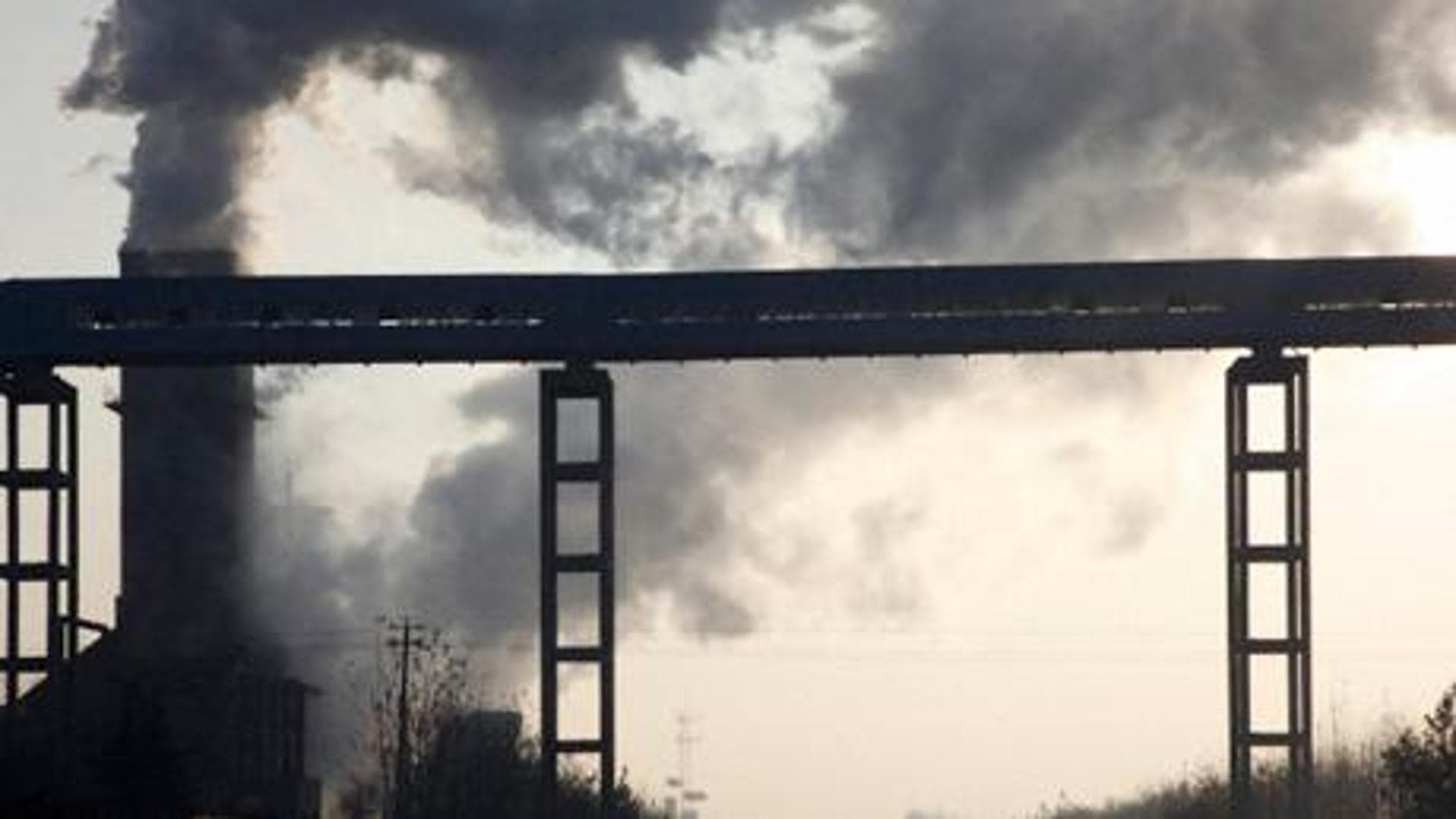 Cina, esplode una miniera di carbone: 82 i morti. Xi: “Subito un’indagine”