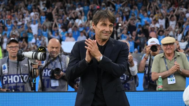 Conte, ufficiale l’addio al Napoli: “Il mio percorso è finito, tanto veleno attorno alla squadra”