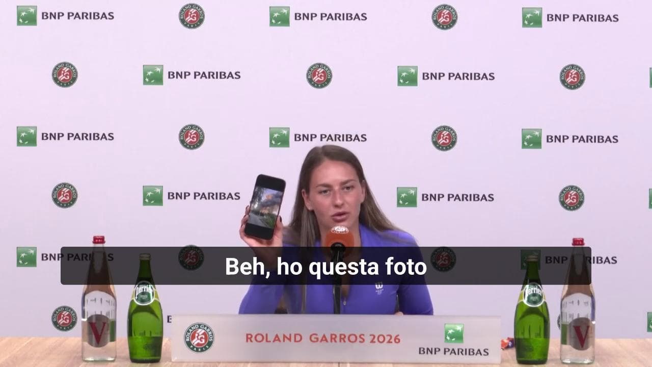 Roland-Garros, la tennista ucraina Kostyuk: "Bomba a 100 metri da casa, potevo perdere mia madre"
