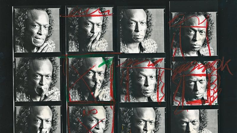 Miles Davis in una serie di provini fotografici di una sessione&nbsp;in studio, Roma 1987

