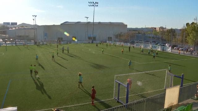 Spagna, viaggio nella "Unió Sportiva Conrellà": comprata da Messi per forgiare i talenti di domani