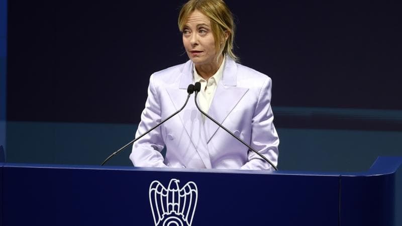 Anteprima: Sondaggi politici: FdI perde terreno, bene Pd e M5S