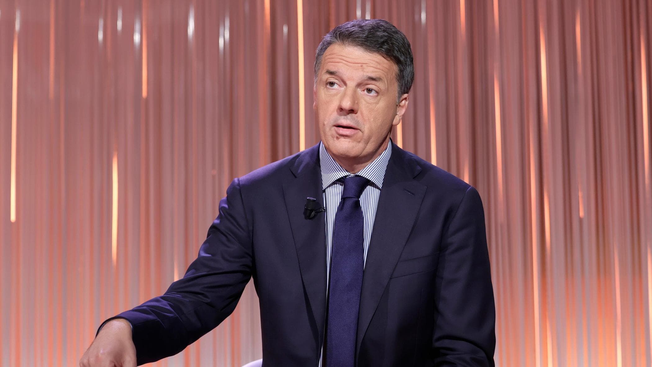 Renzi: “Basta con i Tafazzi, su stipendi e bollette vinceremo le politiche”