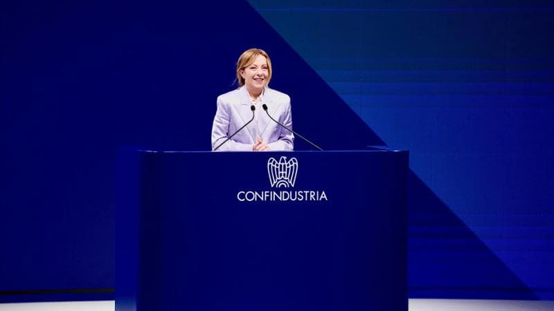 La premier Giorgia Meloni all'assemblea di Confindustria