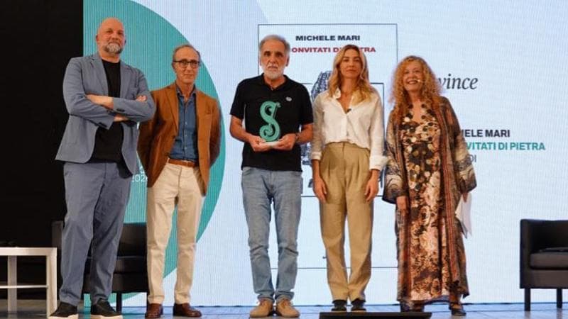 Da sinistra, Stefano Petrocchi, Giuseppe D'Avino, Michele Mari, Silvia Salis, Loredana Lipperini