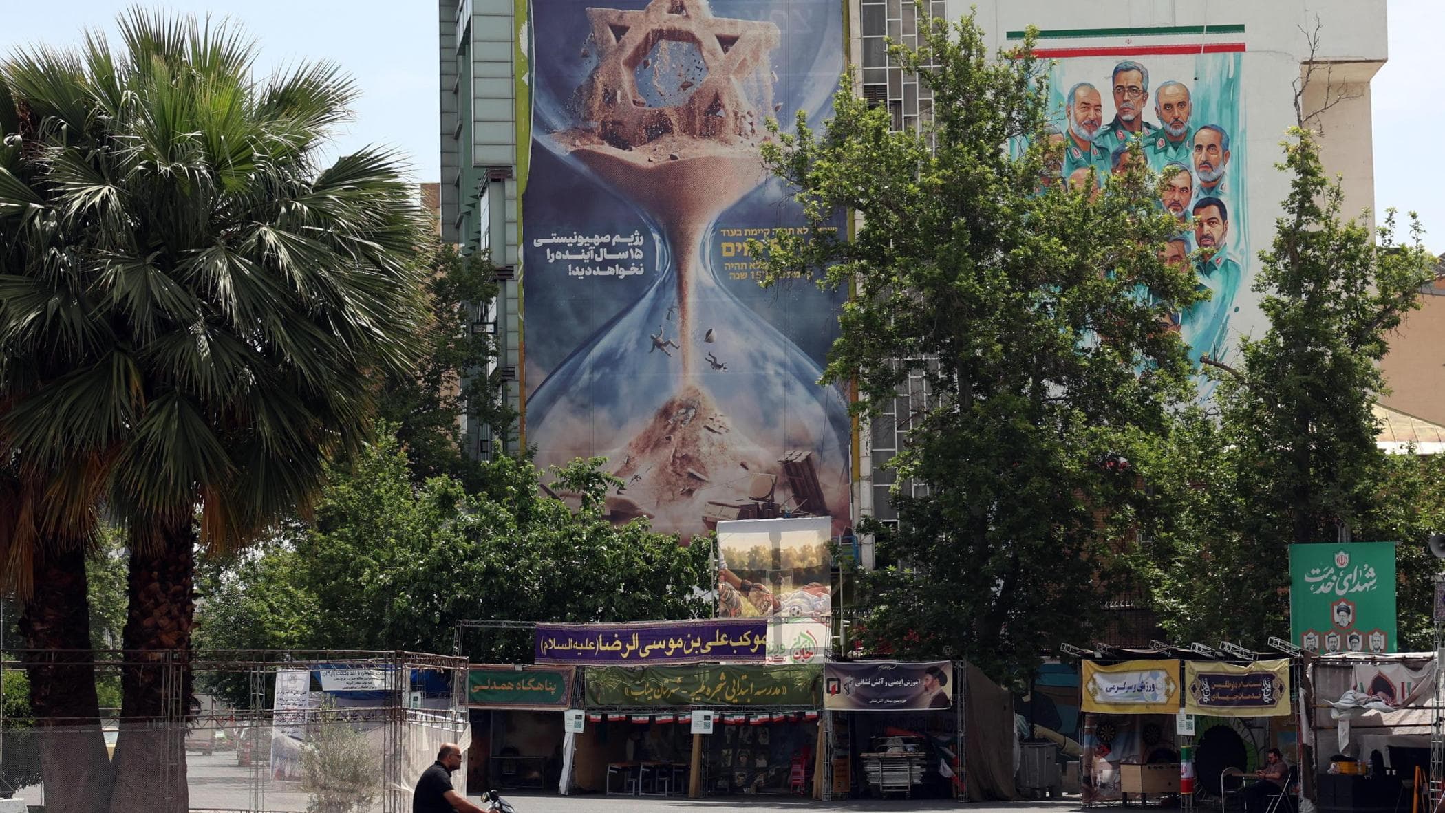 “C’è l’accordo tra Usa e Iran, manca l’ok di Trump”. Ma si spara ancora sulle basi