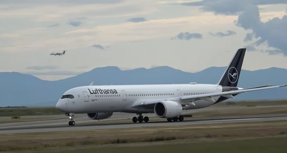 Un Airbus A350-900 di Lufthansa
