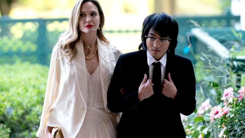 Maddox Jolie–Pitt, dopo le sorelle anche il fratello maggiore rinuncia al cognome paterno