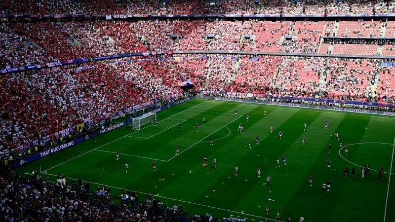 Champions, Arsenal con Calafiori in panchina: gioca Hincapié. Psg con l’undici titolare