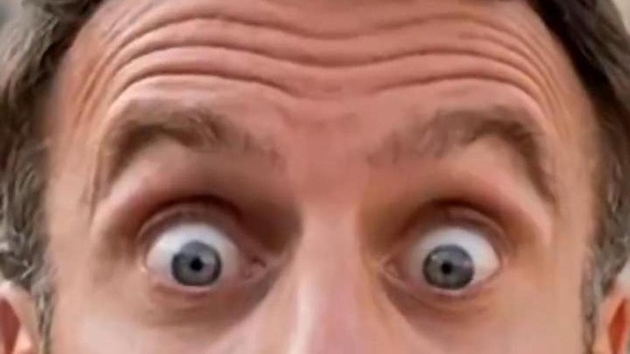 Macron, Starmer, von der Leyen e Merz terrorizzati dalle armi russe: il nuovo video AI di Medvedev