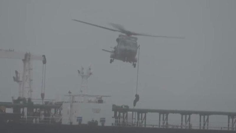 Guerra Ucraina-Russia. Macron: “Petroliera russa intercettata nell’Atlantico”. Cremlino: “Pirateria”