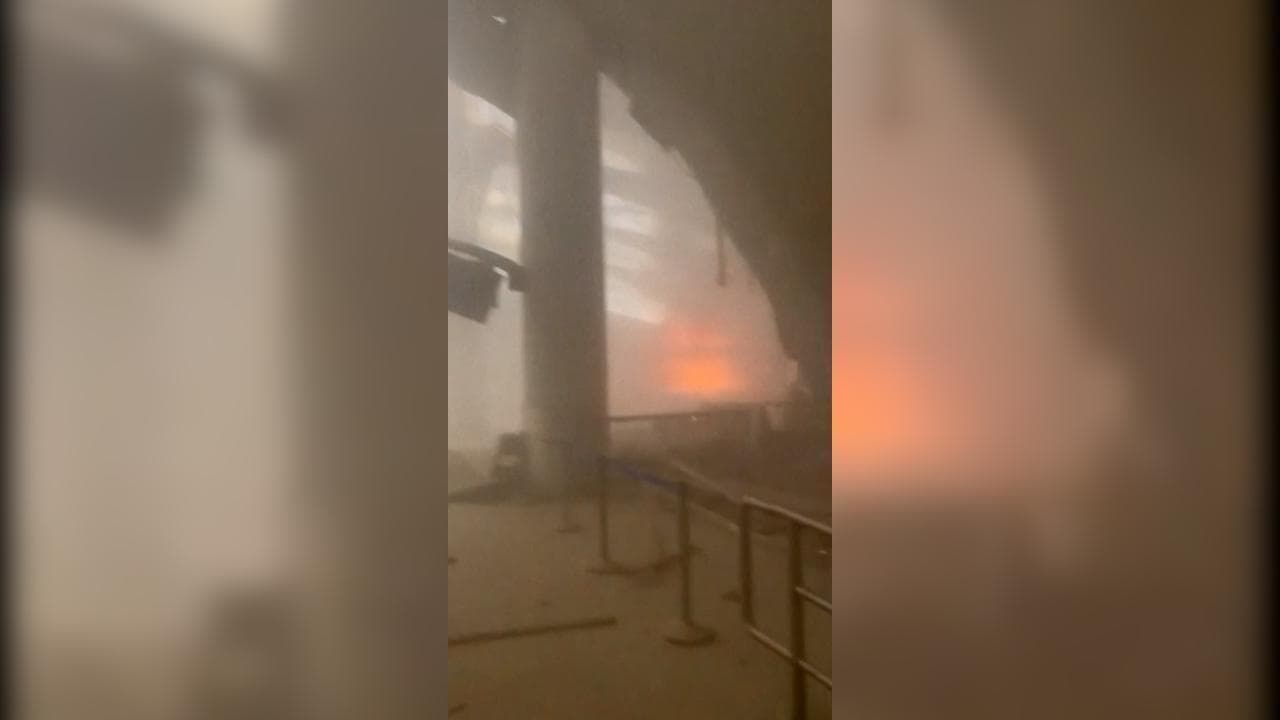 Droni iraniani su aeroporto del Kuwait: le immagini dello scalo in fiamme dopo l'attacco