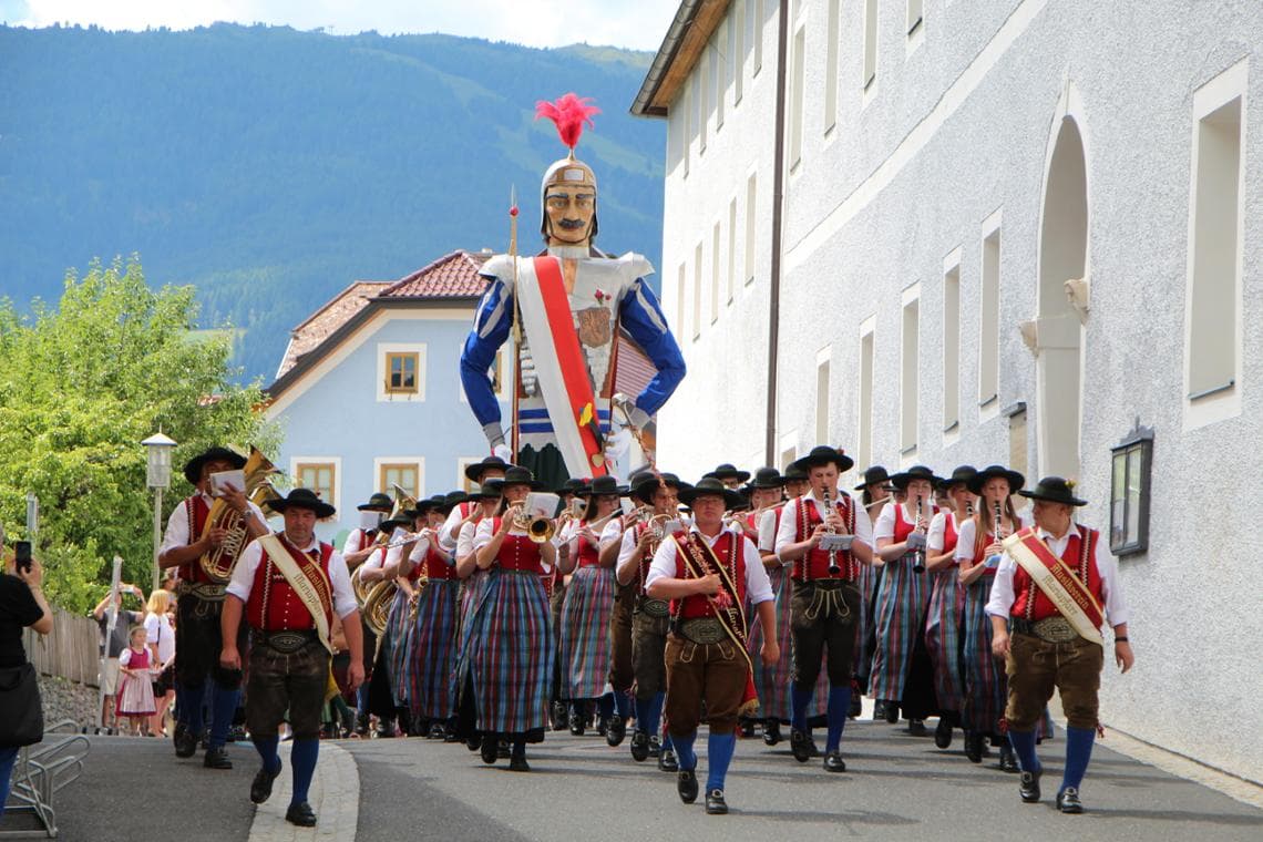 Sfilata di Sansone ©Ferienregion Salzburger Lungau, Moser