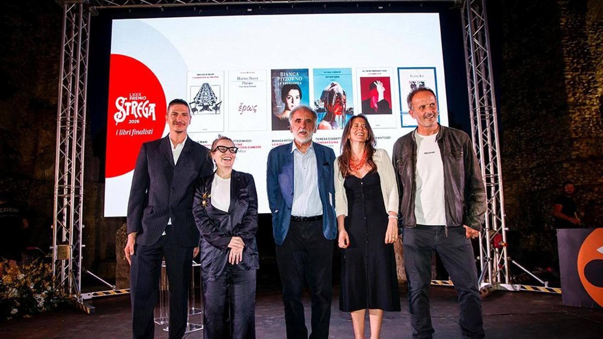 Semifinale del Premio Strega: Michele Mari in testa alla sestina, segue Nucci a sorpresa