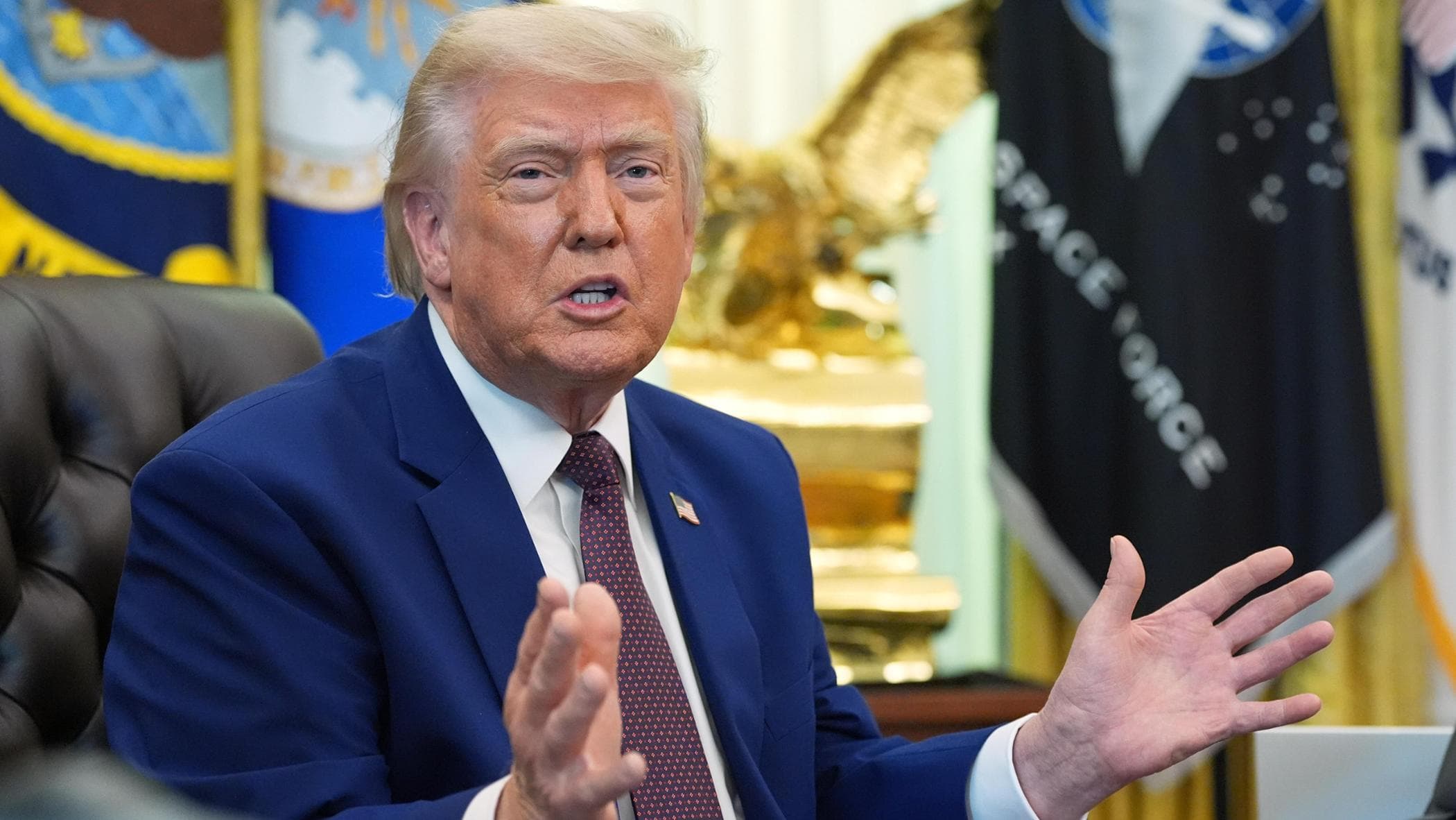 Trump: vedrò Khamenei. L’altolà della Camera Usa: “Deve ritirare le truppe”