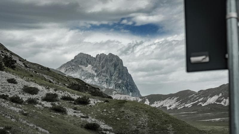 Anteprima: Traforo del Gran Sasso chiuso di notte verso Teramo: deviazioni obbligatorie