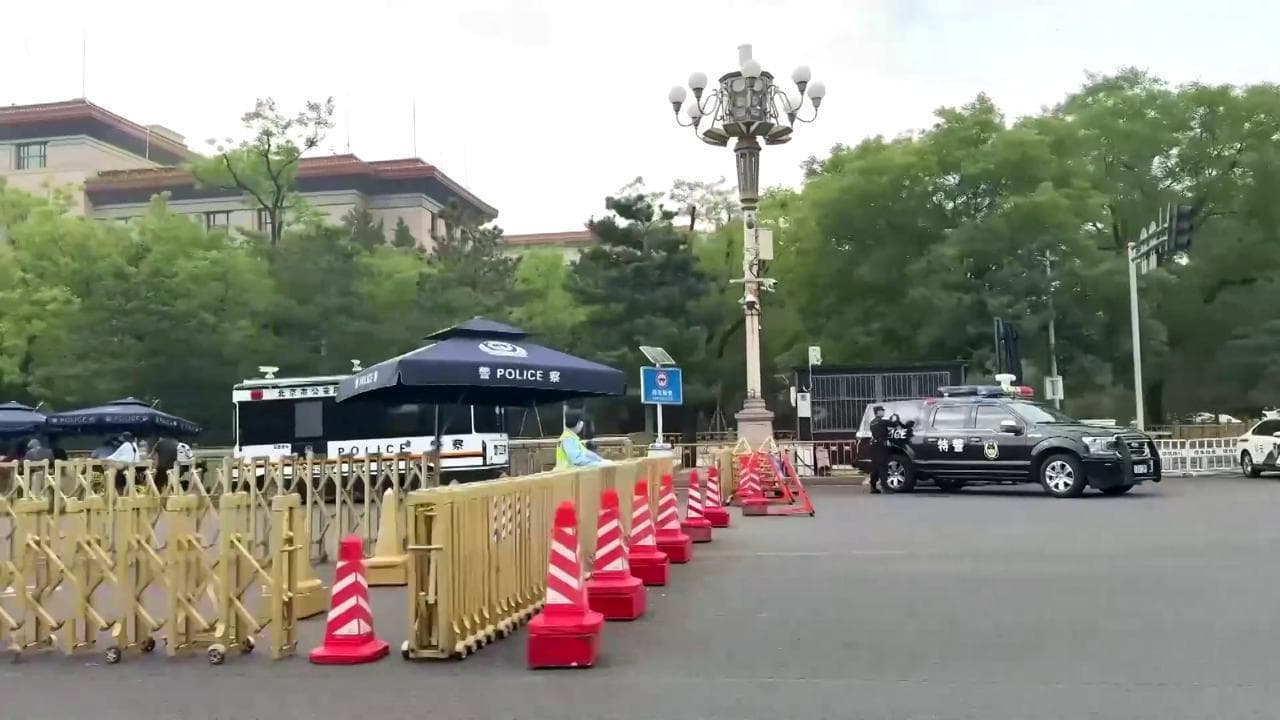 Cina, a Pechino aumenta la polizia in Piazza Tienanmen per l'anniversario della strage