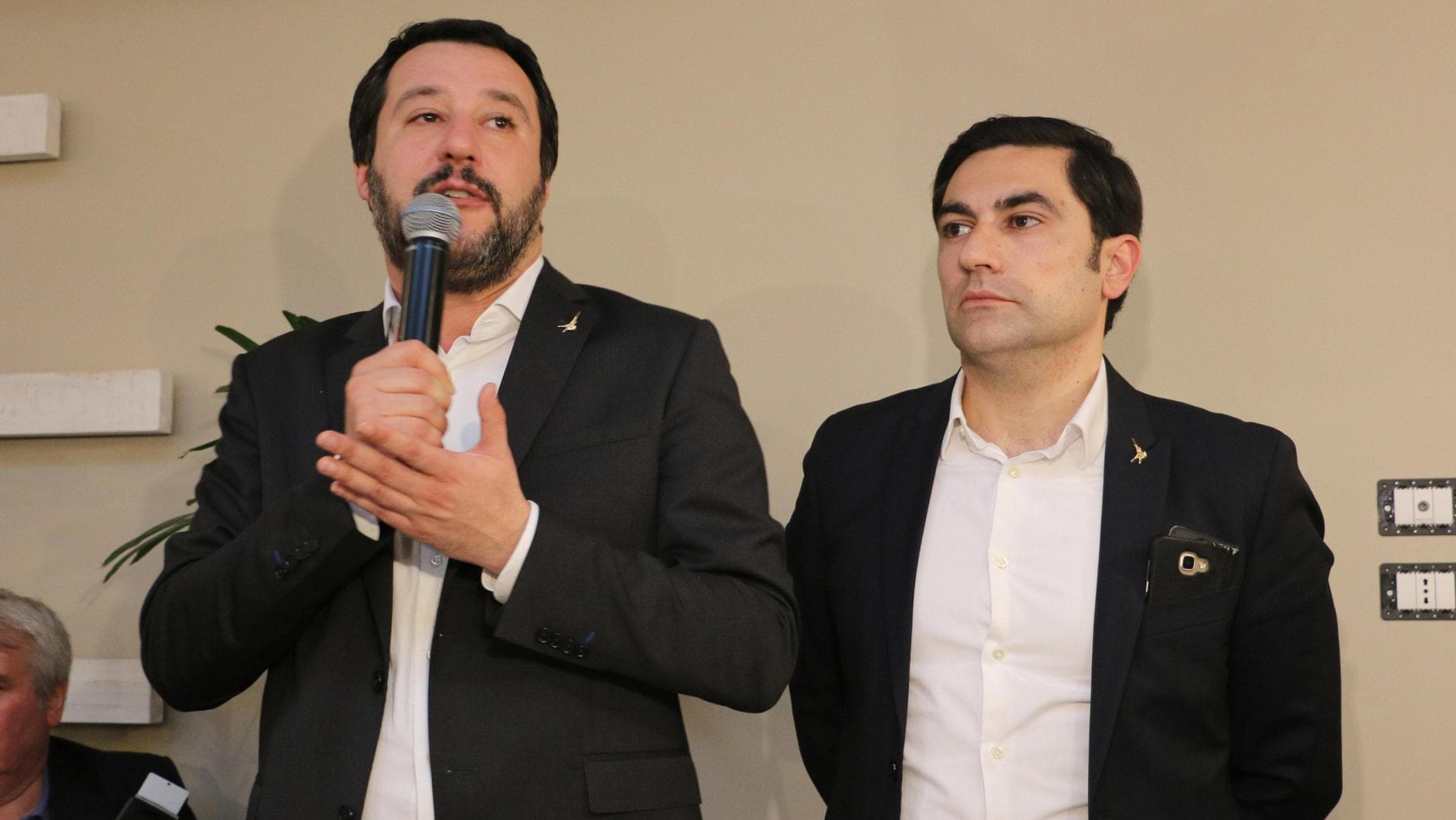 Lega, Salvini perde altri tre pezzi. Furgiuele, Bergamini e Pretto verso Vannacci