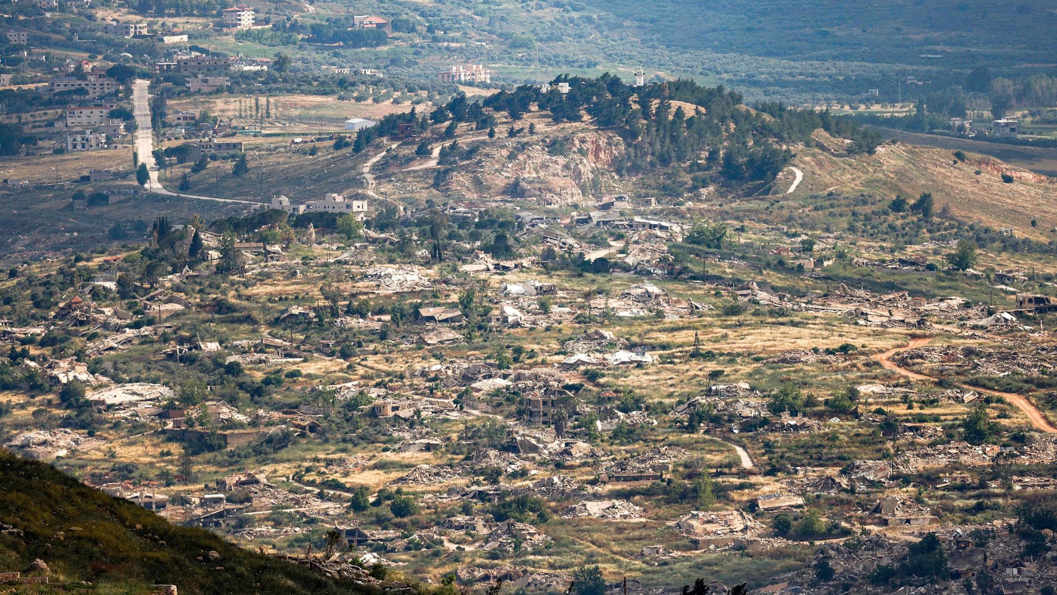 Libano, intesa sulla tregua ma Hezbollah dice no. E si continua a sparare
