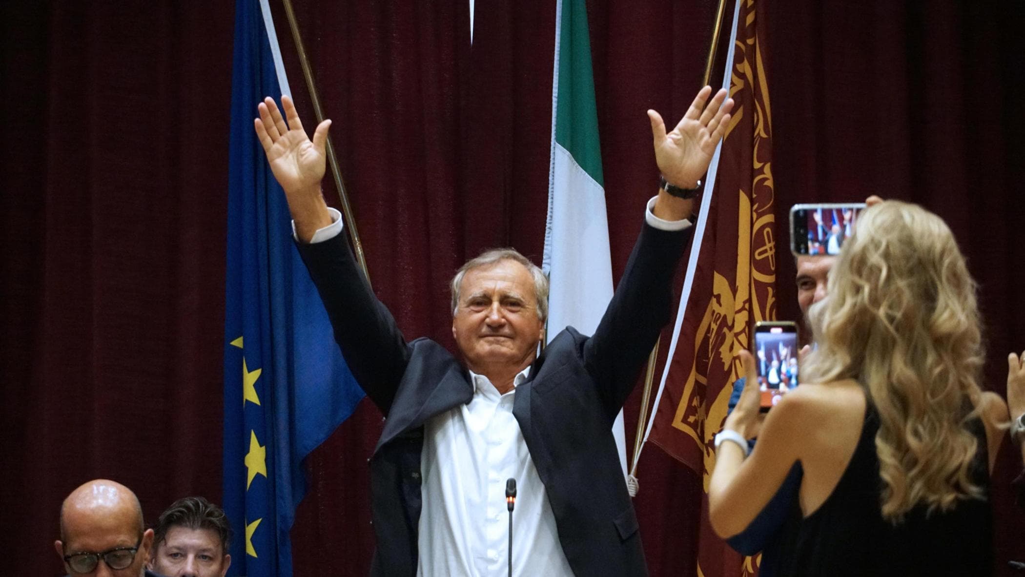 Brugnaro, l’ex sindaco di Venezia rinviato a giudizio per le spese elettorali