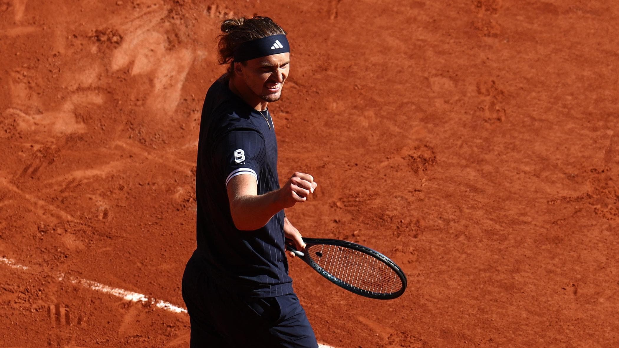 Roland Garros, Zverev batte Mensik 7-5, 6-2, 3-6, 6-3 ed è in finale