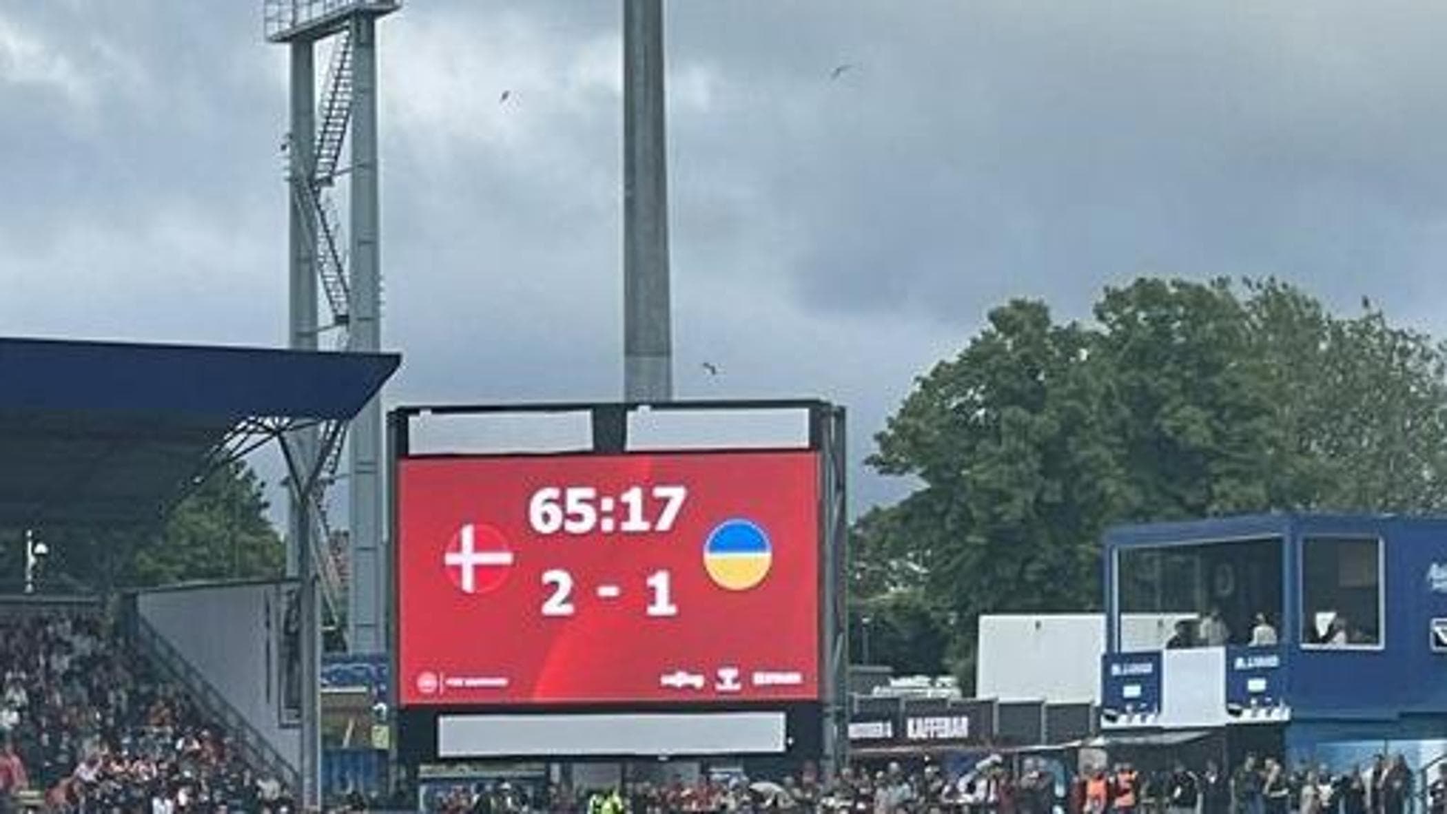 Eriksen, malore in campo nella gara tra Danimarca e Ucraina