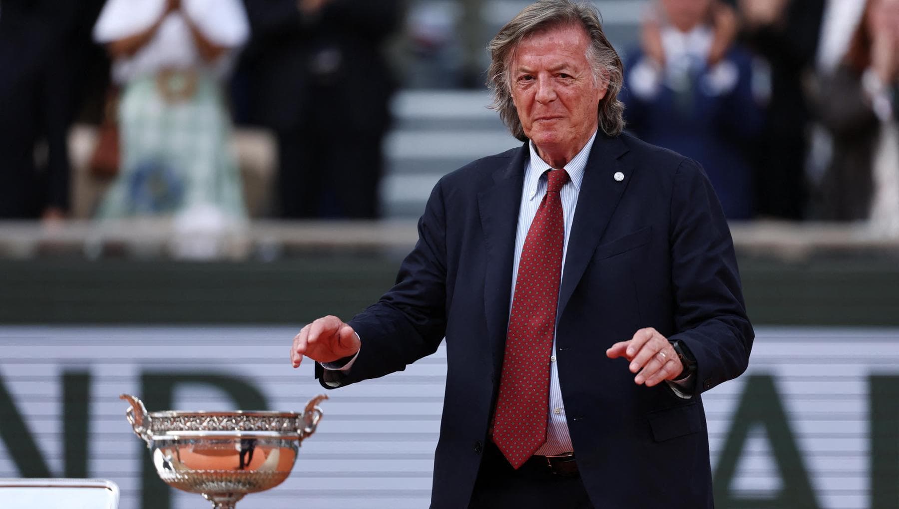 Emozione Panatta: abbraccia Cobolli, sussurra a Zverev. “Ai 