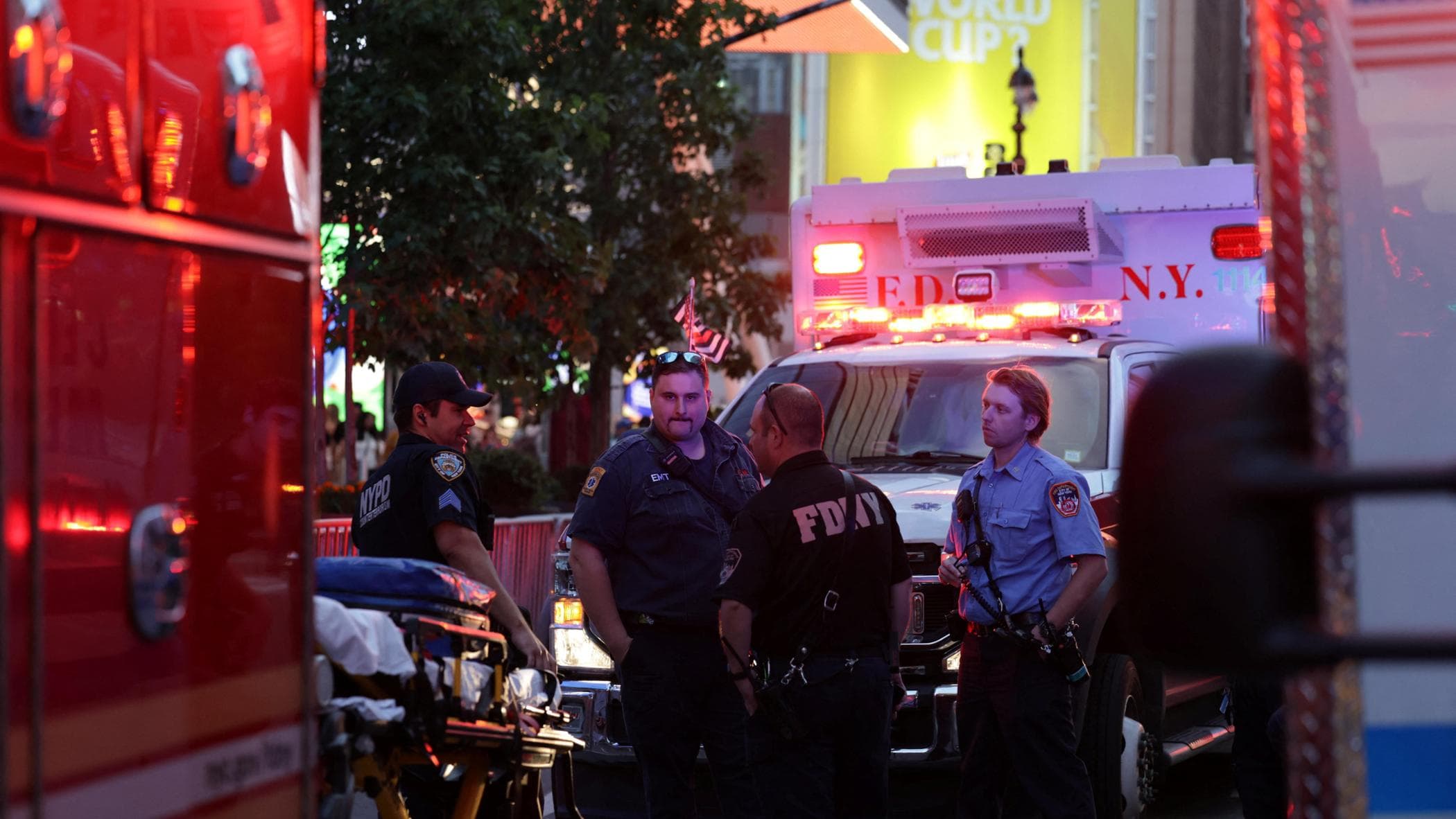 Almeno cinque persone accoltellate alla Penn Station di New 