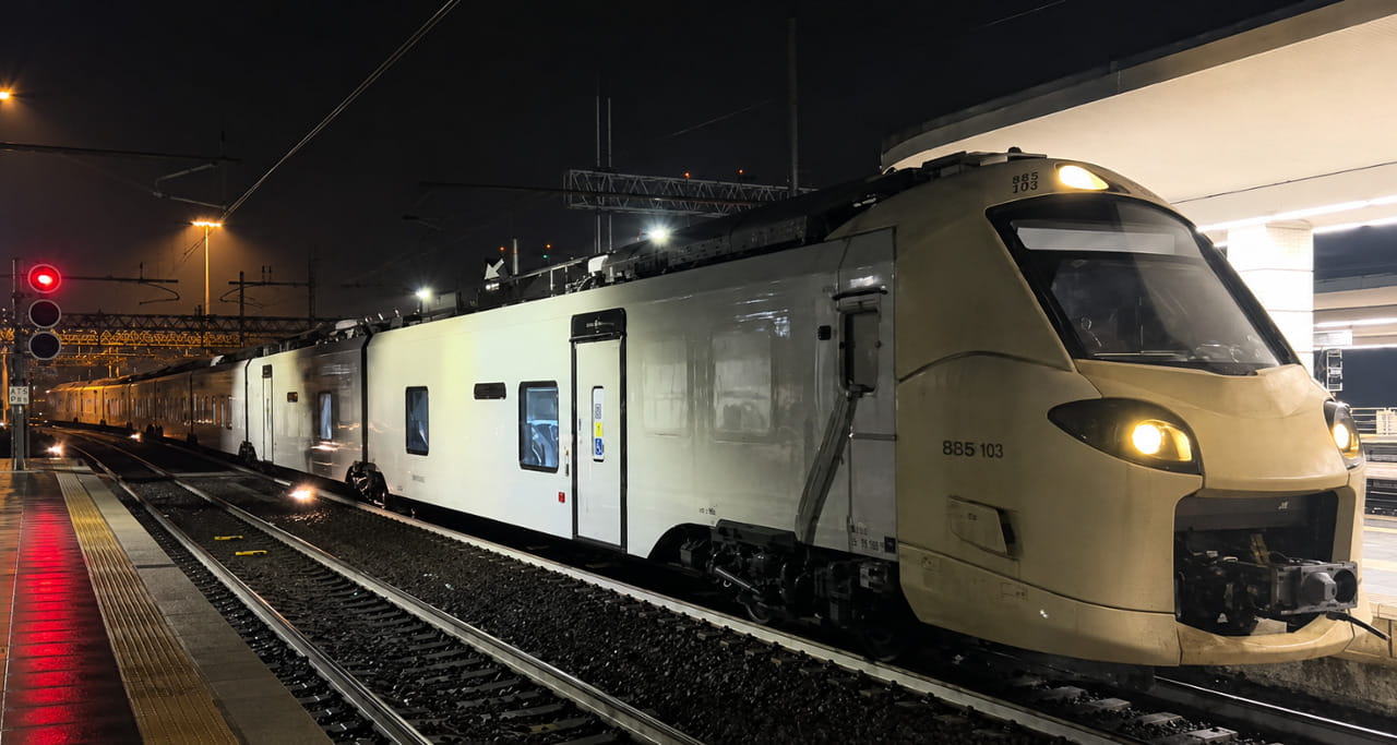 Un ETR 108 di Trenitalia: funzionerà anche come Intercity (foto: cortesia Davide Train Spotting)
