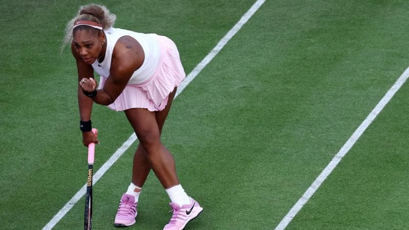 Serena Williams esulta dopo un punto