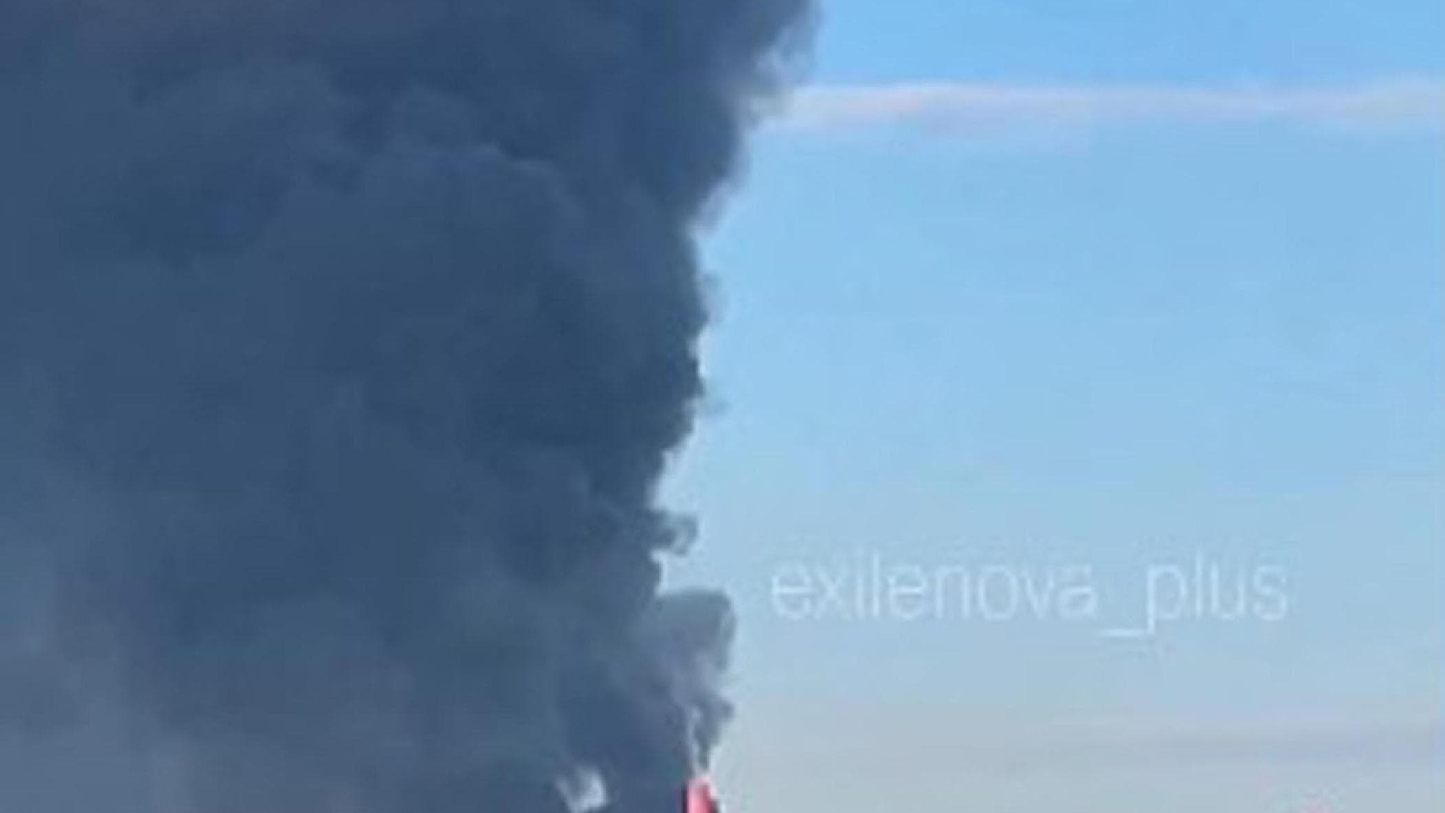 Guerra Ucraina - Russia, le news di oggi. Zelensky: Raffineria russa in fiamme dopo attacco con drone