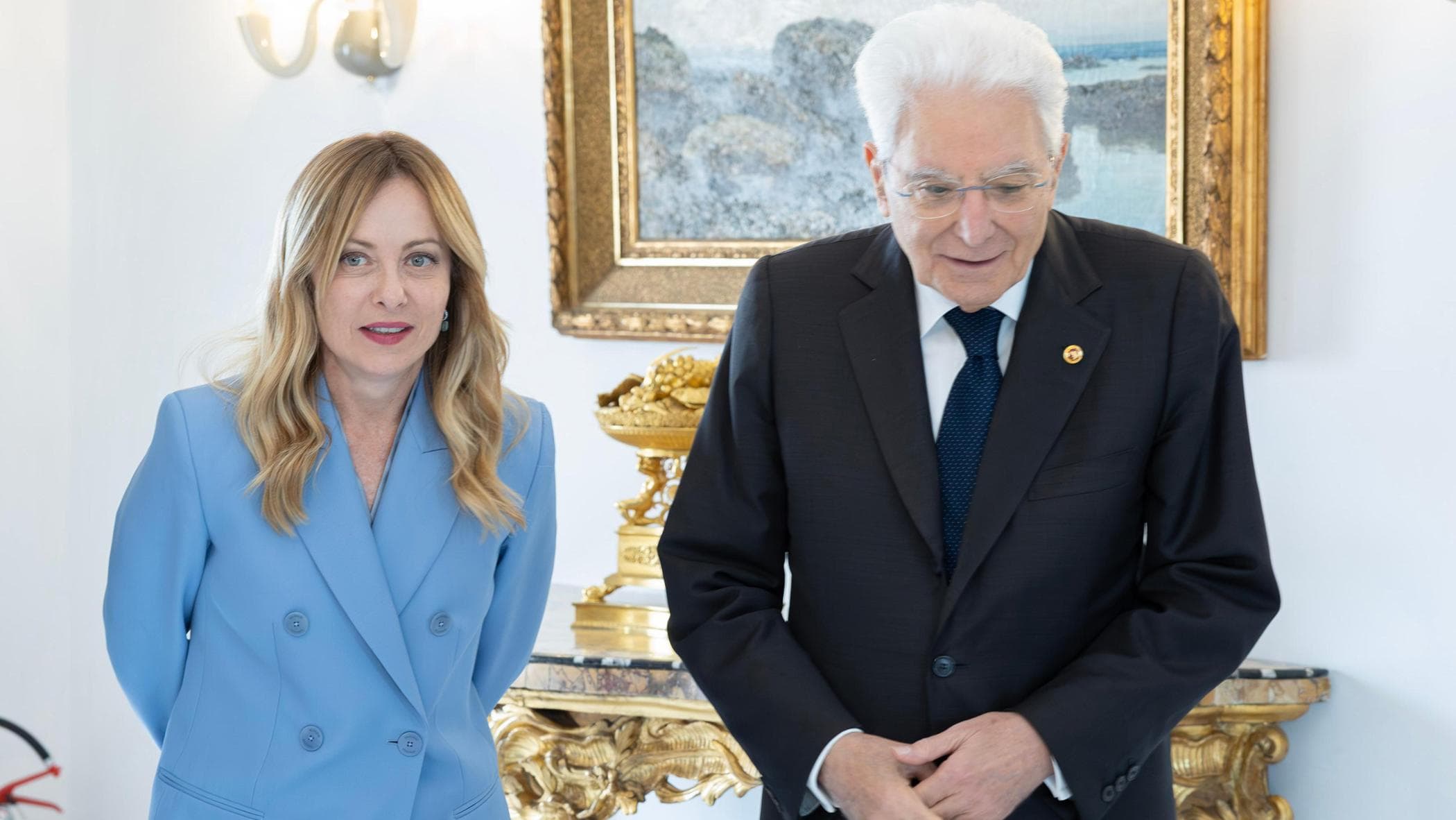 Mattarella: “Opportuno che Ue si presenti con una voce sola su Russia e Ucraina”