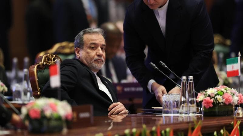 Guerra in Iran, le news.Trump: “Domani firma dell’accordo”. Teheran: “Non nelle prossime 24 ore”